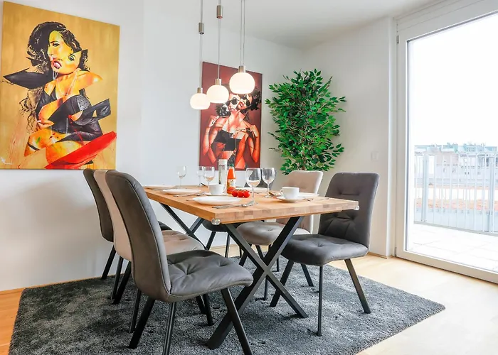 Luxury Two Bedroom Penthouse With Big Terrace And View 维也纳